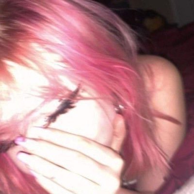 fearxyz00's profile picture. I AM XYZ || freelance model || nostalgia core || 00pium || creative.🦇📩@isituaalvin7@gmail.com