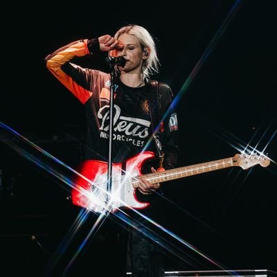 emstarstrong's profile picture. multistan life •30• helluva & hazbin • linkin park 7/29/25 • she/her ♡ateez 11/28/22 7/13/25 ♡ IG emstarstrong