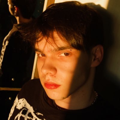 whosruann's profile picture. https://t.co/KVElnq1fyq would want    https://t.co/XLgyk5Ym9l