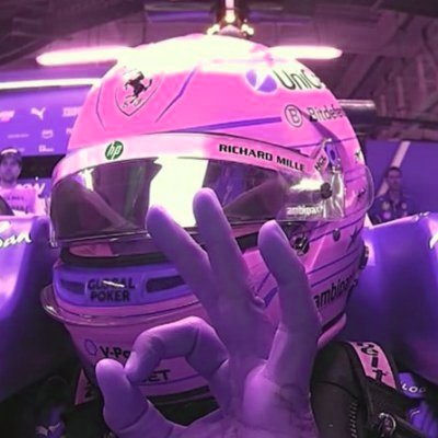 hadithlegend's profile picture. #1 at suffering and unluck

psg fan and @oconEsteban fan :D