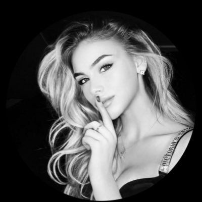 Adellna_Galoyan's profile picture. Abstract Giga Chad * Web 3.0 gaming / marketing •* DM for collabs Artist @ of Sports in RG T Partner: @bcgame l @gacha_game_