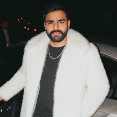 Harjind14692892's profile picture. live in a simple life.