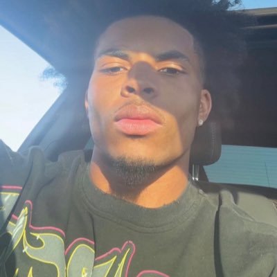 main0ppJ2's profile picture. hustler by nature.