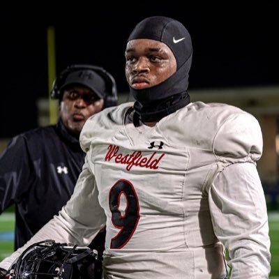 AntUnderwood30's profile picture. •DL🦍| Spring Westfield Highschool🐎| 3.0 gpa| ‘27| 6’3 273| RC: @Coach_Bragg