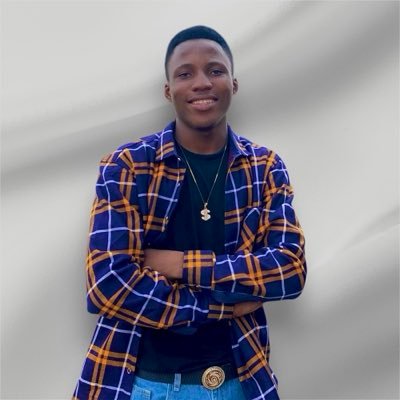 HappinessF39919's profile picture. Biz Consultant 💼 | Graphic & Video Editor 🎥 | eCom & Skool Growth Expert 🚀 | Scaling Smart