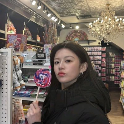 winkesatu's profile picture. 1 device. man jadda wa jadda✨️