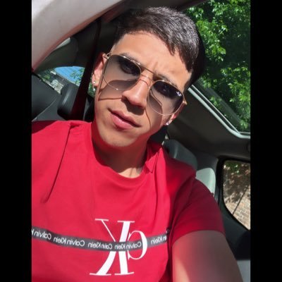 rodriiaguirre99's profile picture. 