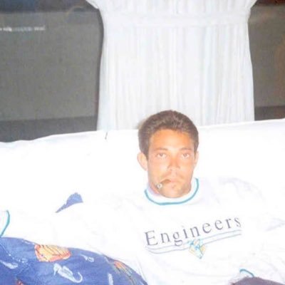 WillyFlingo's profile picture. i have to return some video tapes