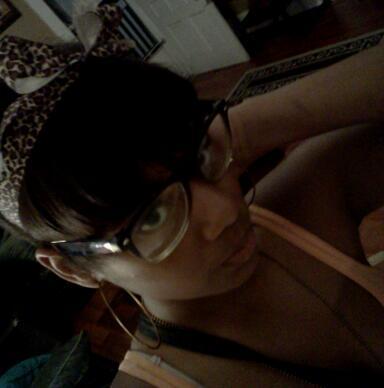 Welll iim a real dwn to earth person... Im really outgoing and ii love to act... Follow me :)