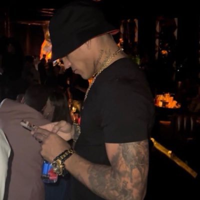 campeo_dobronxs's profile picture. @CharlesDobronxs