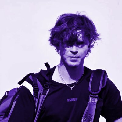 suzukaskies's profile picture. yuki tsunoda and andrey rublev are like friends i worry about