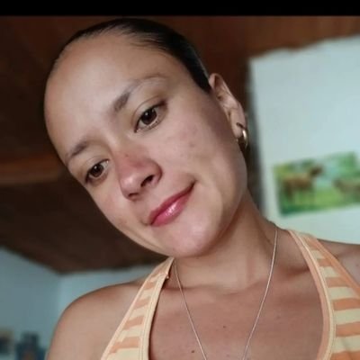 exponozafrank's profile picture. 🇦🇱❤️