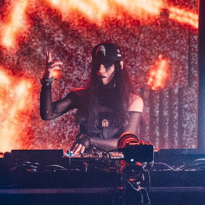 SnaxVR's profile picture. dubplate rinser aka Him | 1/2 of GRIEF SEED | Discord: snaxmusic | Banner: @uurhelo | Pfp: @blythee___