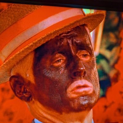 11RUA111's profile picture. You probably shouldn't follow me