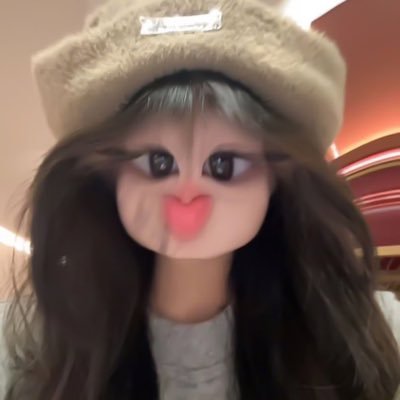 il0vemgy_'s profile picture. 