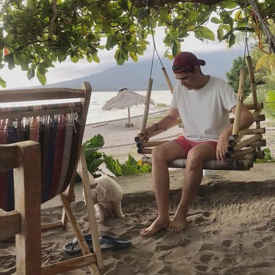 Mauricio_Bols's profile picture. Thinkin' out loud... He sido el villano, disfrazado de Príncipe.