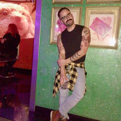 RaulFernandezJr's profile picture. Trying to live, laugh, and love in this economy.