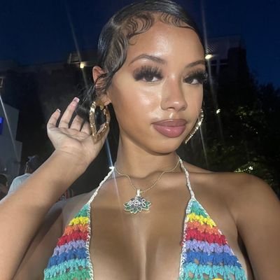 milkymuvaa's profile picture. 