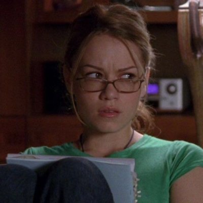 ttererebostero's profile picture. tengo el record de gordo puto en twitter