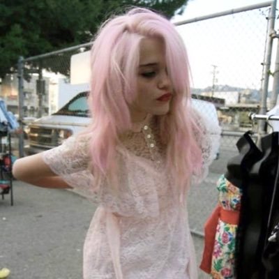 sugarbeat0002's profile picture. ⚢🐰🗡🐾 #lulunation4evaaaar #TRUTHACORN