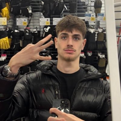 BrunoMachadoo6's profile picture. 𝙸 𝚗𝚎𝚎𝚍 𝚊 𝚛𝚘𝚘𝚖 𝚏𝚞𝚕𝚕 𝚘𝚏 𝚖𝚒𝚛𝚛𝚘𝚛𝚜 𝚜𝚘 𝙸 𝚌𝚊𝚗 𝚋𝚎 𝚜𝚞𝚛𝚛𝚘𝚞𝚗𝚍𝚎𝚍 𝚋𝚢 𝚠𝚒𝚗𝚗𝚎𝚛𝚜.