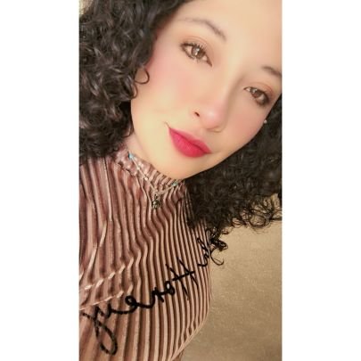 AngiesBombon's profile picture. 