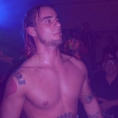 NIGHTP0RTER's profile picture. ich bin super schwul—mickey daweed taylore—#1 oliver riedel meat rider 🗣️💯— cs⁵⁵ op⁸¹ gb⁵ 🏎️ — superbat truther —feeling …dashing—LAURA AND CRAB BOY DNI