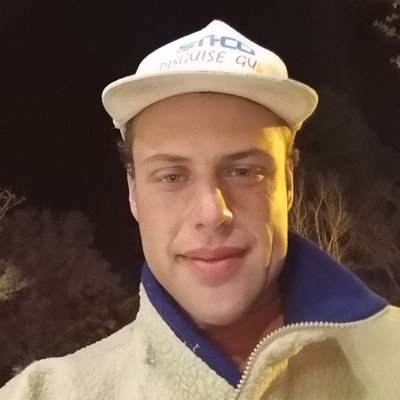 Royaltcashe's profile picture. What's completed in the dark, will be finished in the light. This goes for Me too. ⚡💡🔦