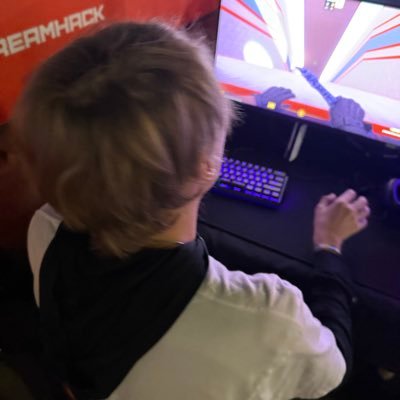 TwilightIsAGod's profile picture. Unpaid Intern/Owner Of Twilight Labs. NOT FINANCIAL ADVICE, DYOR. Alts: @TwilightMfer @TwilightOnSol