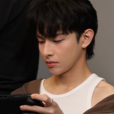 phinexatin's profile picture. For SB19 | MAHALIMA 💙 | maisan 🌽 | bisdak | INFJ-T/ISFP |