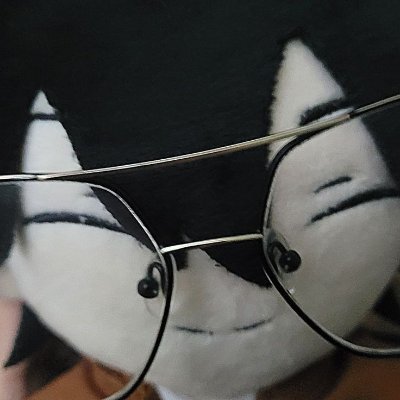 notkomy's profile picture. コミ 🇧🇷 | 20y •|  seja gentil • |  commissions closed