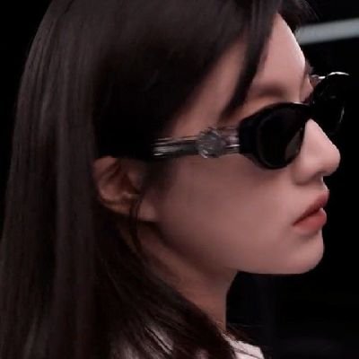 gemstonbe's profile picture. 