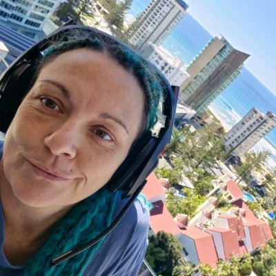 lollypop8500's profile picture. Gubbi Gubbi Gamer 🖤💛❤️Autism Mum. Vet Wife.