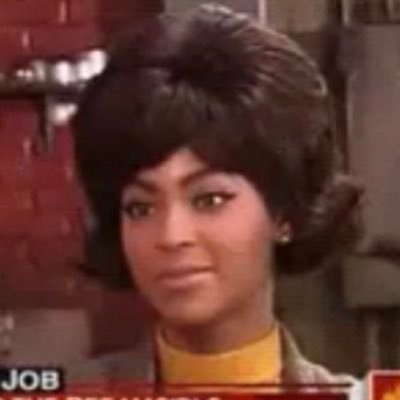 rain_on_flowerz's profile picture. in DOOBAH 20 mill on a loft, and then I shtep up in the CLUB and then these other niggas MAD AS SHIT