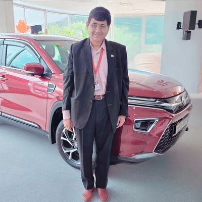 pronoydutt's profile picture. Living Life with Unstoppable Positivity ✨| Empowering Dreams 🌟 | Inspiring Hearts to Rise & Shine 💫