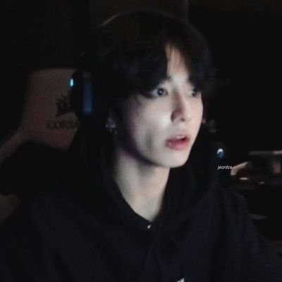 mmontaex's profile picture. 1995