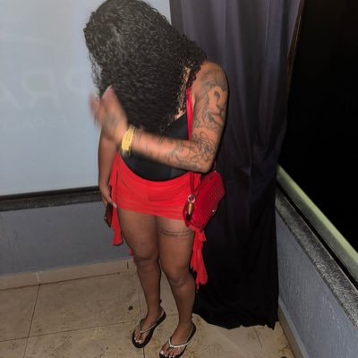 moranguin_33's profile picture. 🎀