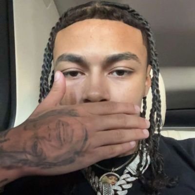 CostaFNCS's profile picture. free agent!  future 2x fncs winner 
17pr