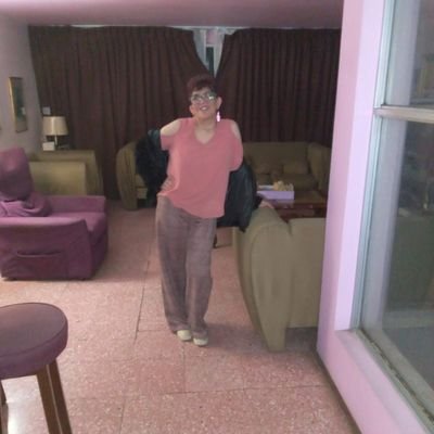 MaFerCT82's profile picture. Bailar cantar y escuchar música