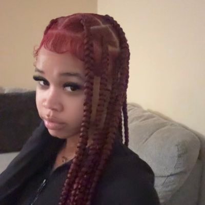 tarynnmackenzie's profile picture. sexy n living