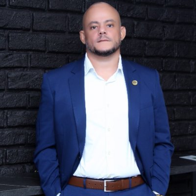 trade_man's profile picture. Professional Trader at B3 (since 2008) ⚡ Specialist in Derivatives, Hedge Funds & Dollar Future Structure | Scalper driven by Fundamentals | Fullstack & Blockch