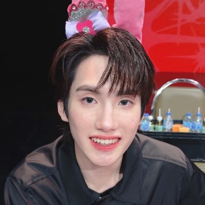 eungeuey's profile picture. 𝑳𝒐𝒗𝒆 𝒚𝒐𝒖 𝒕𝒐 𝒕𝒉𝒆 𝒎𝒐𝒐𝒏 𝒂𝒏𝒅 𝒃𝒂𝒄𝒌 @phutatchai ☁️🌙💜✨
รักหมาเด็ก 🫳🏻🐶