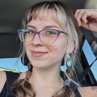 camsamtastic's profile picture. the grass is green where you water it