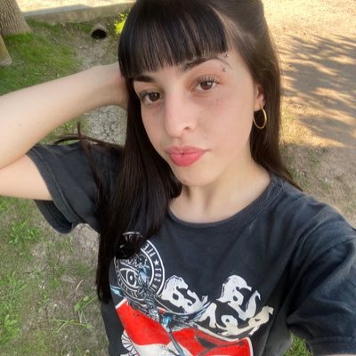 aricjs_'s profile picture. solo la música puede darme amor❤️