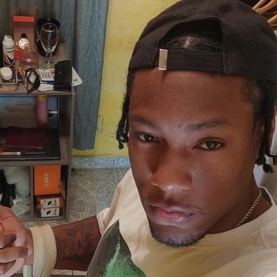 Jheumsm's profile picture. yo manejo Dios me guía