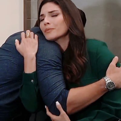 sparklychalynn_'s profile picture. I’m a Brook Lynn Quartermaine - Chase & Harrison Chase apologist.