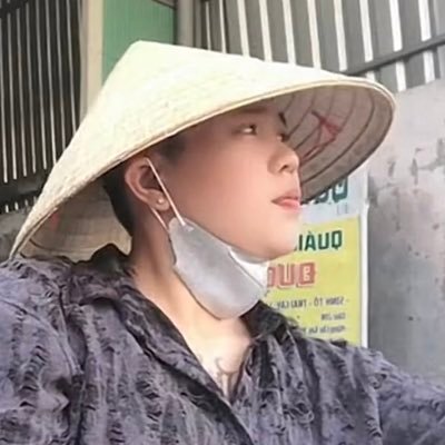 nhanluong93's profile picture. Tôi hứa sẽ không đi- nếu bạn hứa sẽ ở lại E hứa sẽ không đi dù bất cứ chuyện gì- Tôi cũng sẽ hứa với 2 bạn sẽ không đi với tất cả hoàn cảnh nào… (FAYEYOKO 🫧🌻)