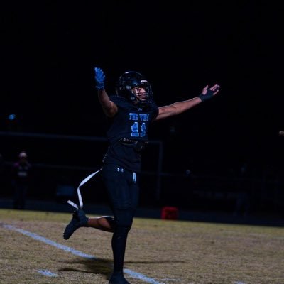 AndreGrayJr's profile picture. | 27'| 6'|180| OLB | Email: AndreGrayAth@gmail.com| B: 265 S: 385 Clean: 200|