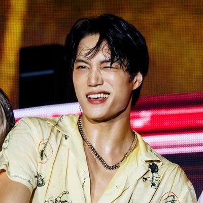 DearToKai's profile picture. Always here for Jongin and Chanyeol 🐻🍒 EXO/ Buy and Sell account / New account for my peace of mind & heart 🌻🌻 former account @kaikai149