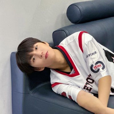 daeyoi_621's profile picture. 